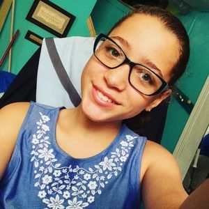 Meet your Posher, Yolanda